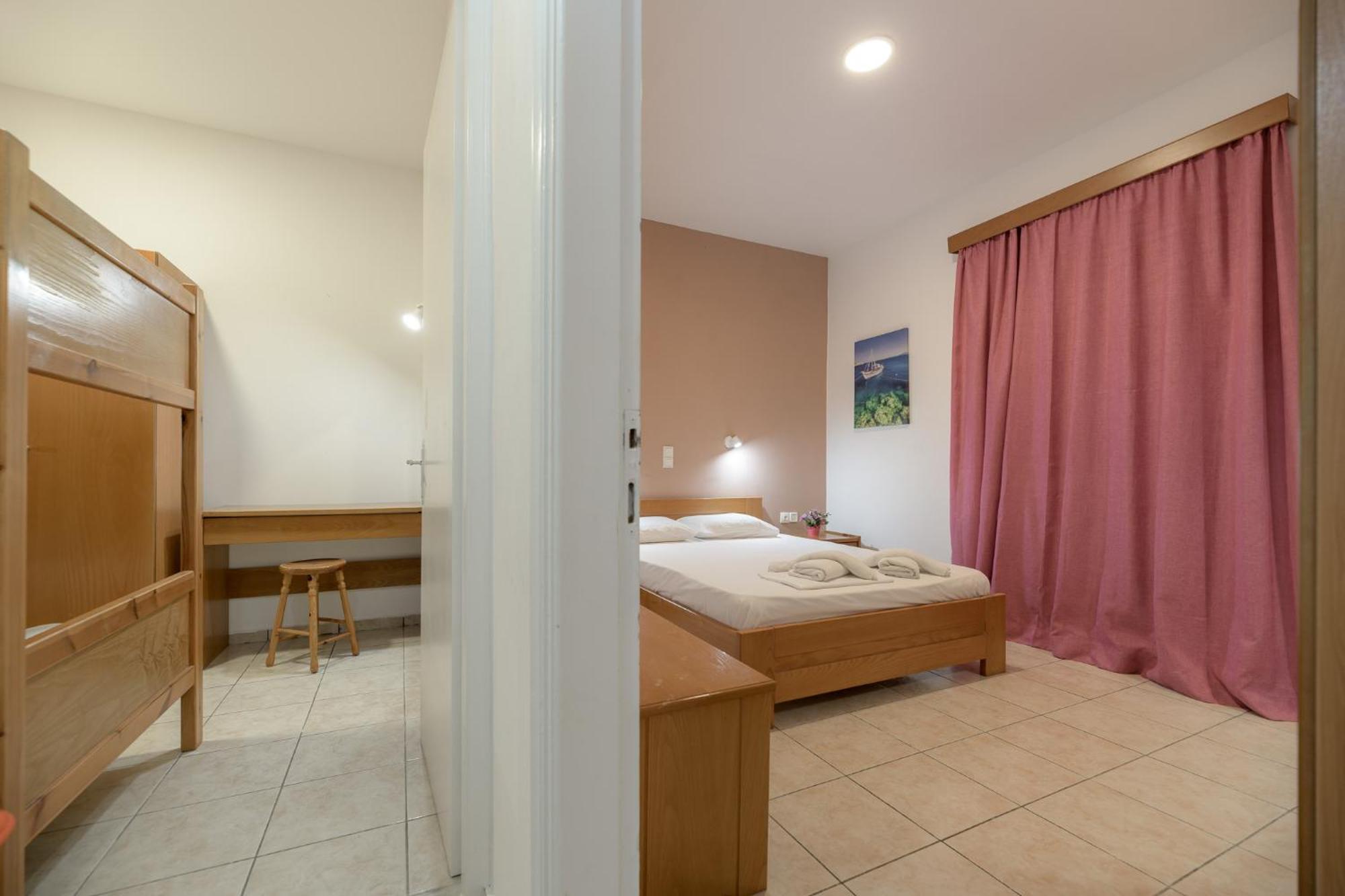 Anthi Studios & Apartments アリケス エクステリア 写真
