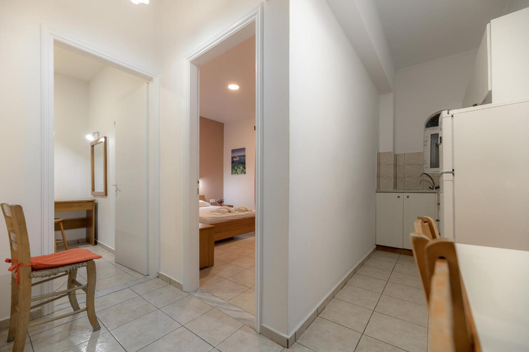 Anthi Studios & Apartments アリケス エクステリア 写真