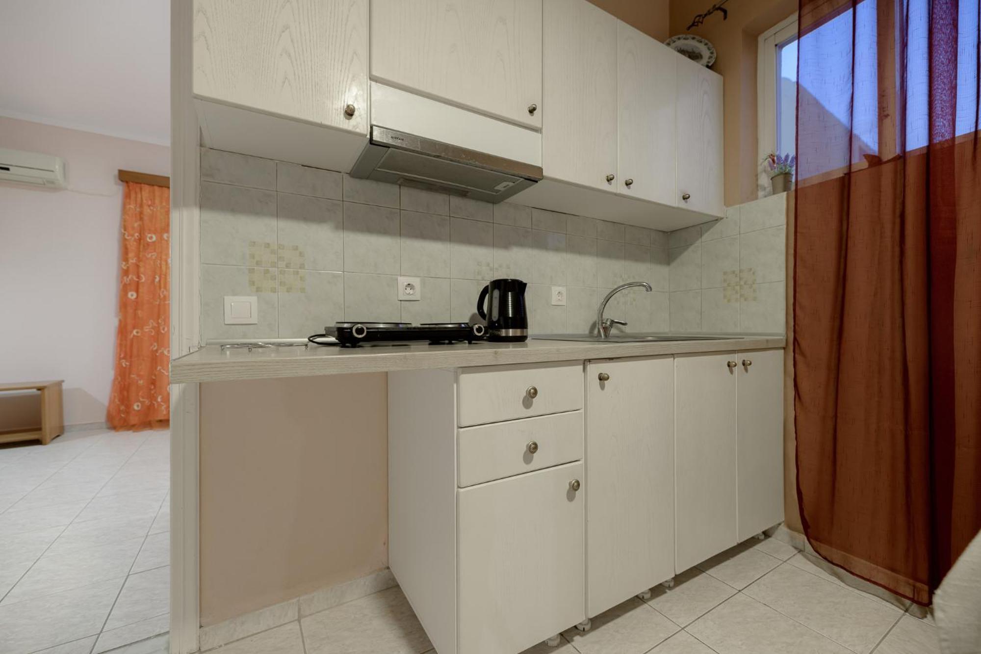Anthi Studios & Apartments アリケス エクステリア 写真